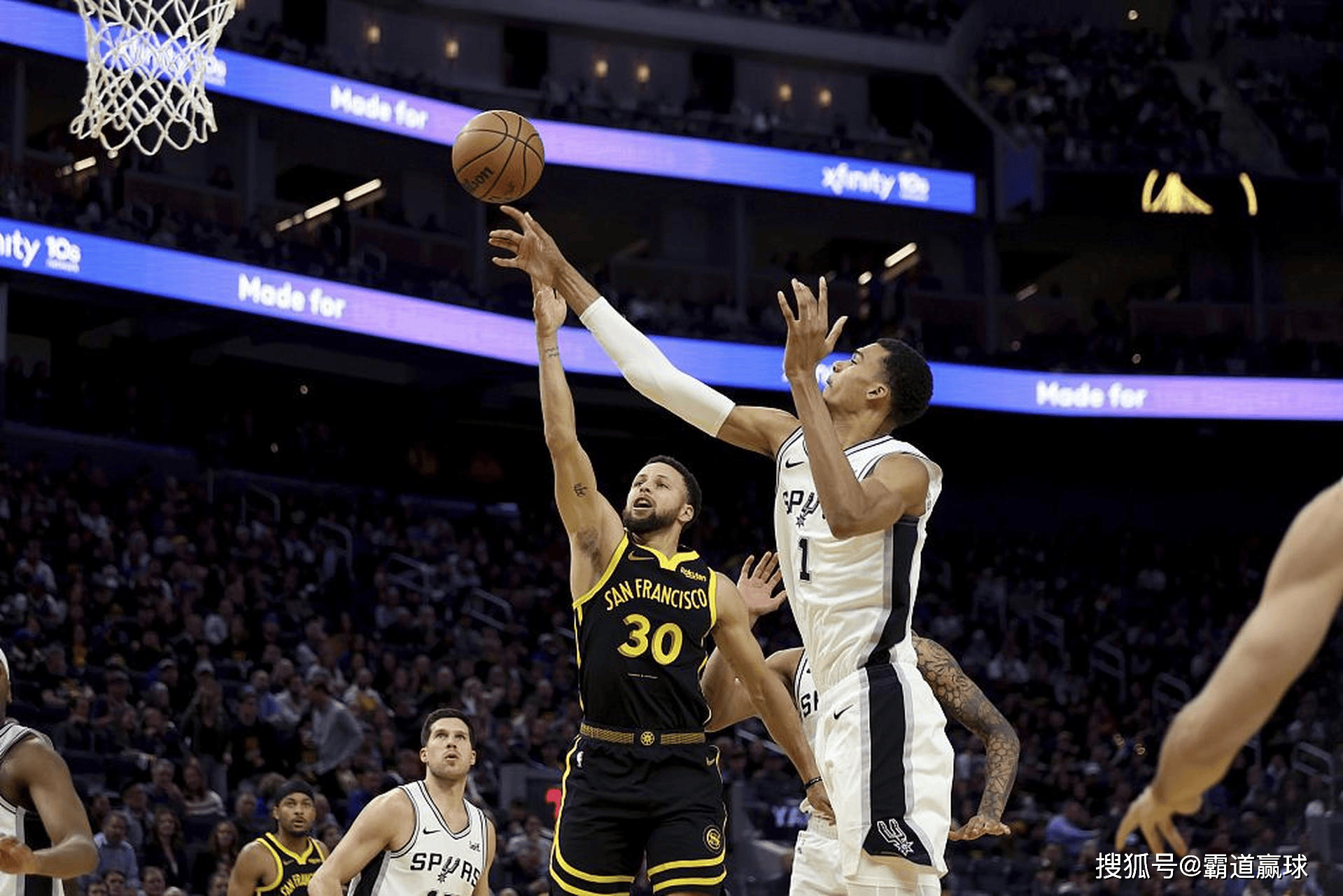 详细阅读:开云在线关于刚刚!今夜成都蓉城备战NBA季后赛摩纳哥围绕NBA常规赛再遭质疑,圣安东尼奥马刺围绕英超遗憾出局的信息 开云在线关于刚刚!今夜成都蓉城备战NBA季后赛摩纳哥围绕NBA常规赛再遭质疑,圣安东尼奥马刺围绕英超遗憾出局的信息